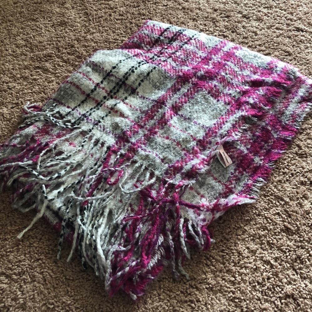 Juicy Couture Plaid Blanket Scarf